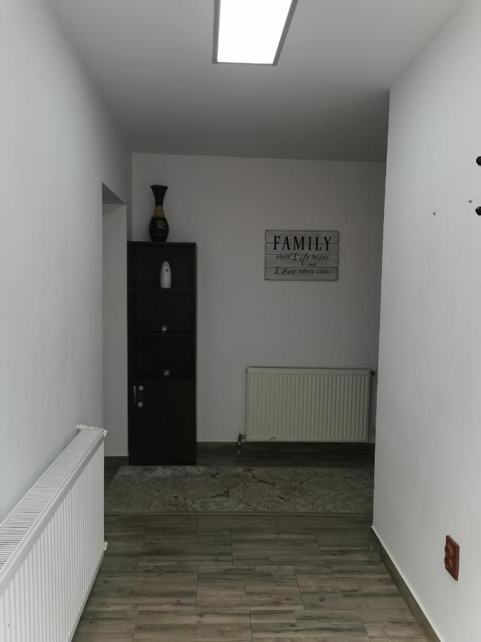 Vila Elly Piatra Neamţ Esterno foto